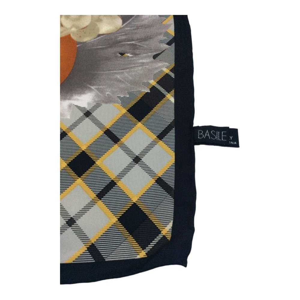 BASILE Gray Fruit Print Silk Scarf  Made In Italy "35/34,5" EX COND - Picture 11 of 11